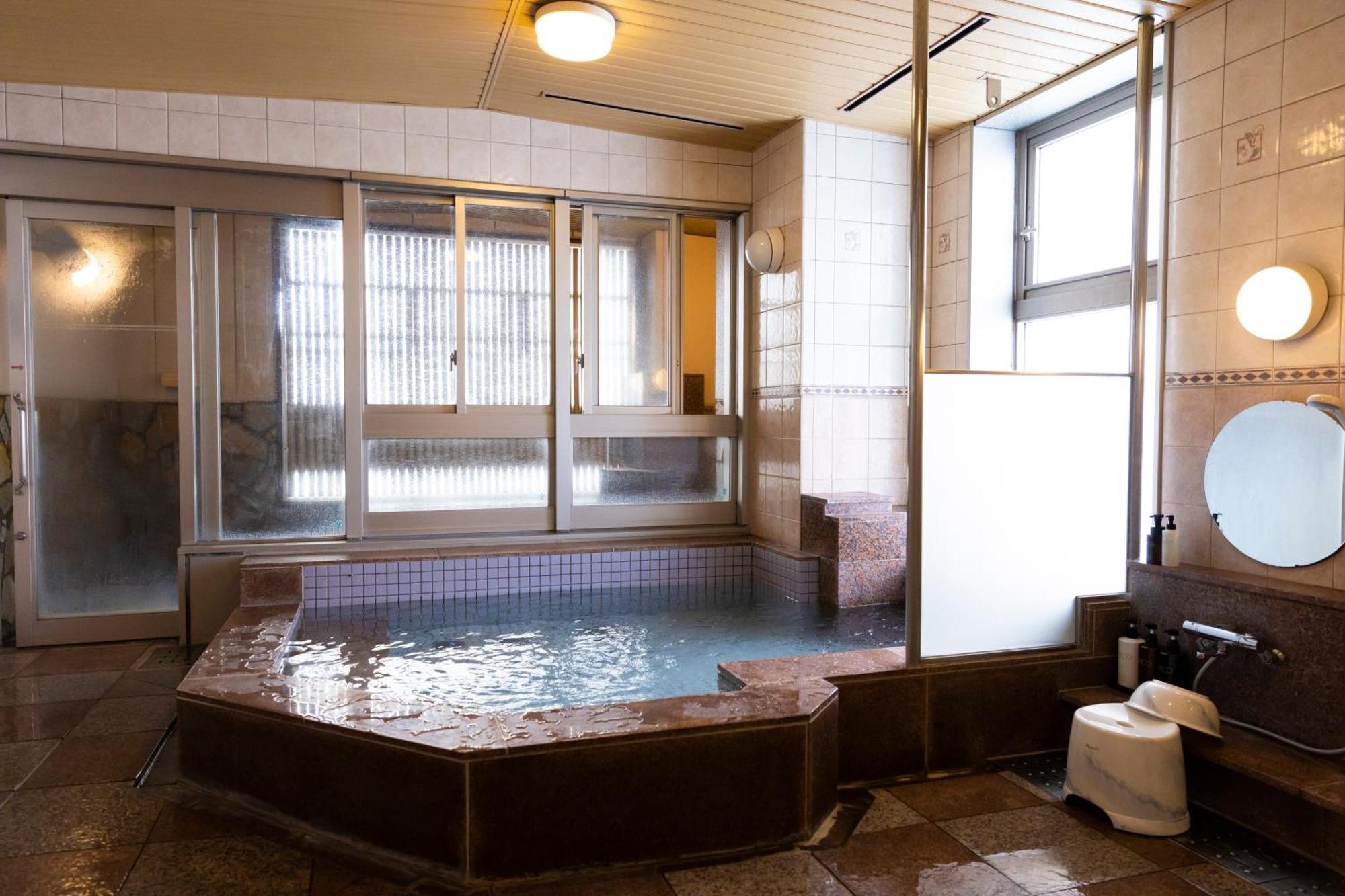 Natural Hot Spring Ariston Hotel Oita Exterior foto